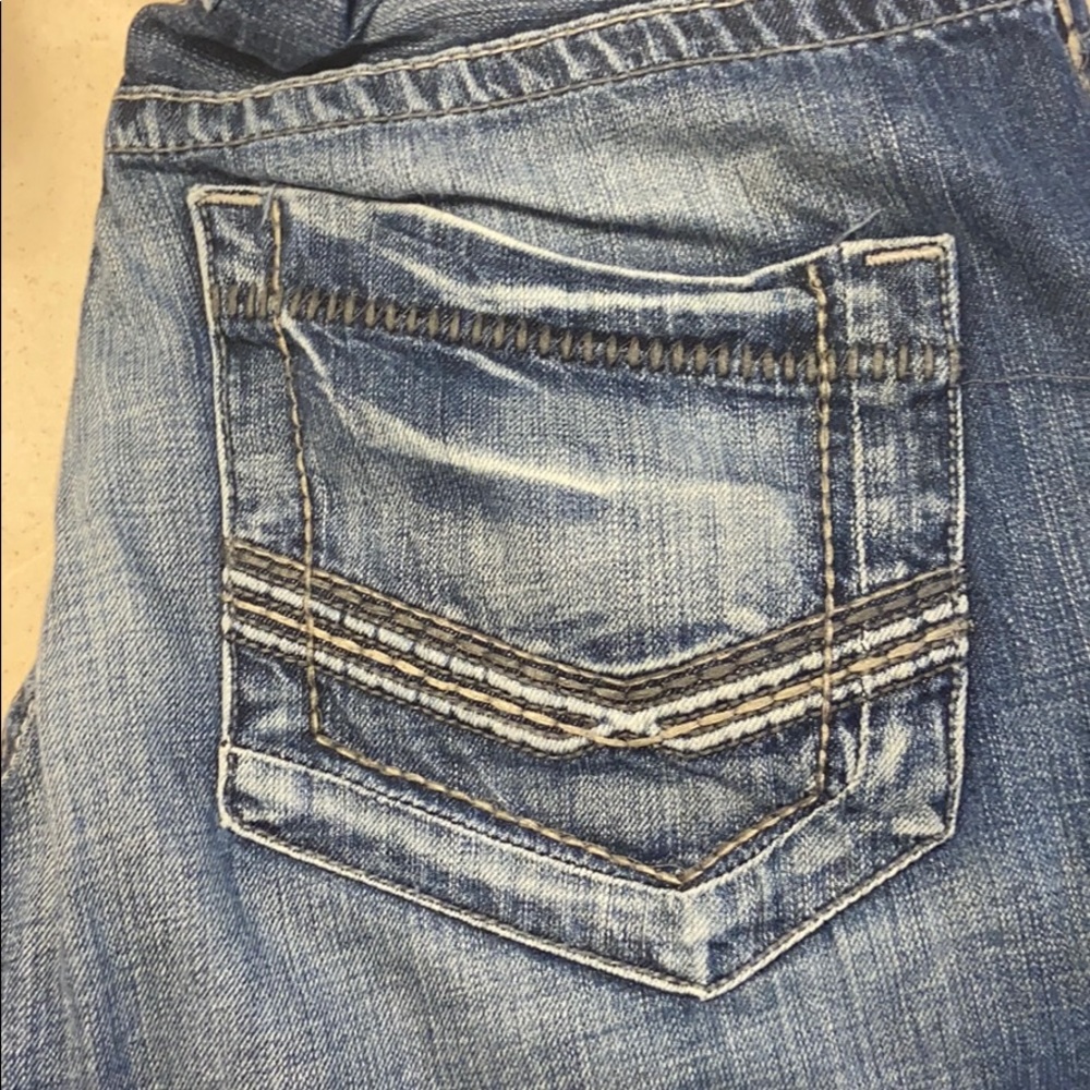 Buckle brand “Justin” Jean, 32S
